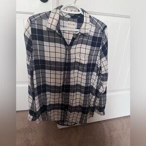 American Eagle Outfitters flannel (lightweight)